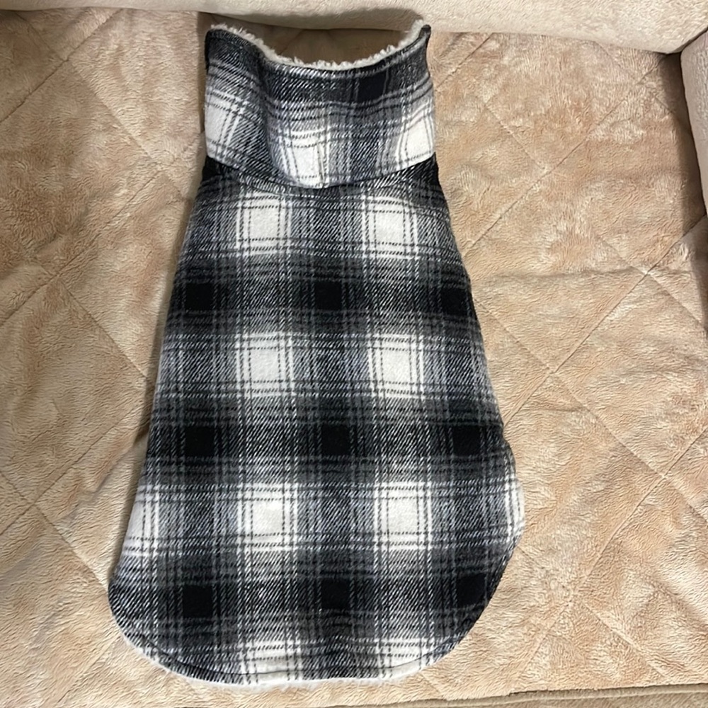 Sherpa lined fleece dog coat.